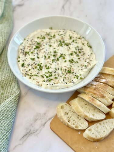 everything bagel dip