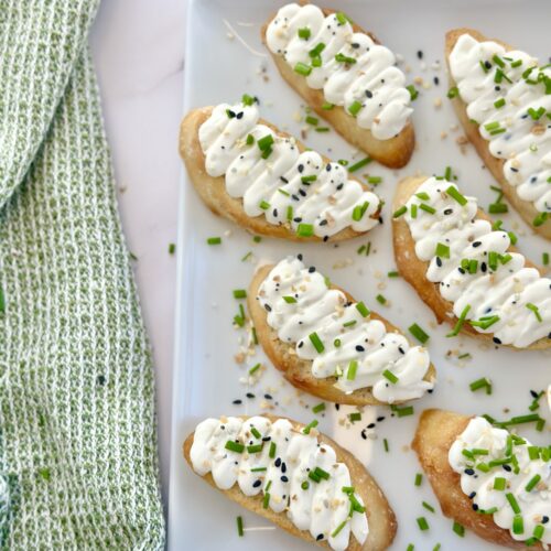 everything bagel crostinis