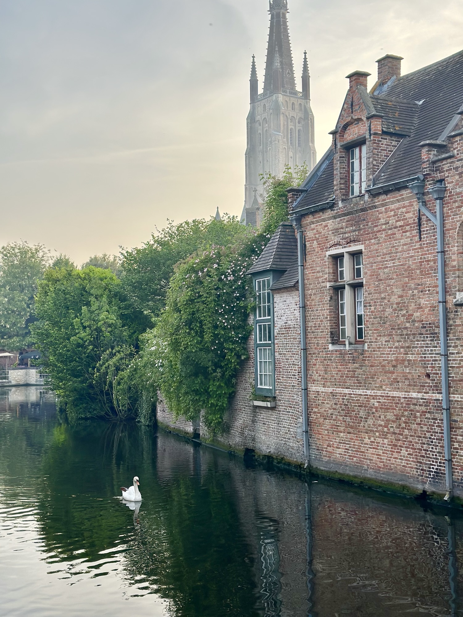 One Day in Bruges : The Complete Guide to Belgium’s Most Beautiful City